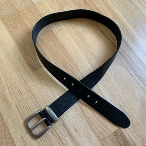 Wilson’s Leather Italian Belt w/ Silver Buckle